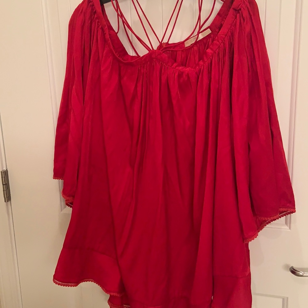 Ladies mini dress with string accents on top